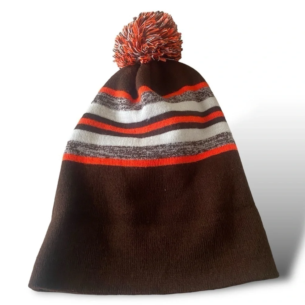 NFL Vintage CLEVELAND BROWNS KNIT BEANIE WITH POM One Size